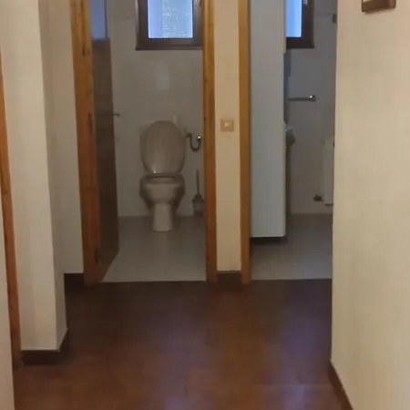 Maison En Pierre De Taille *